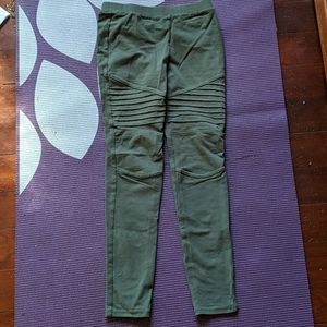 Girls 7/8 Olive Green Ruffled Leggings